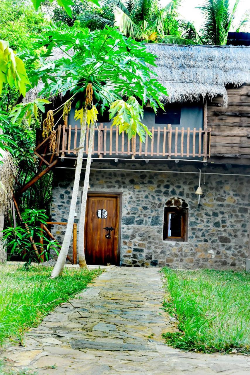 Lizard Safari Lodge Udawalawe Exterior foto